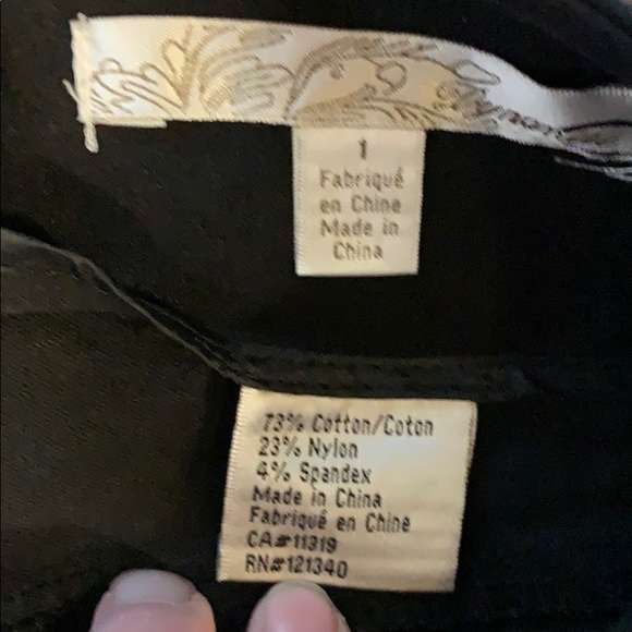 Size 1, Dynamite short skirt - Picture 2 of 3